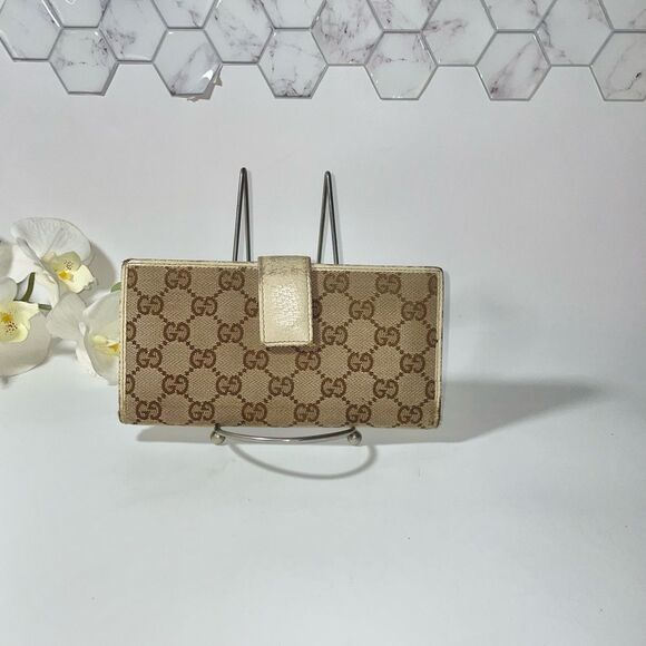 Gucci GG Logo Canvas Leather Trim Continental Wallet - Picture 3 of 15